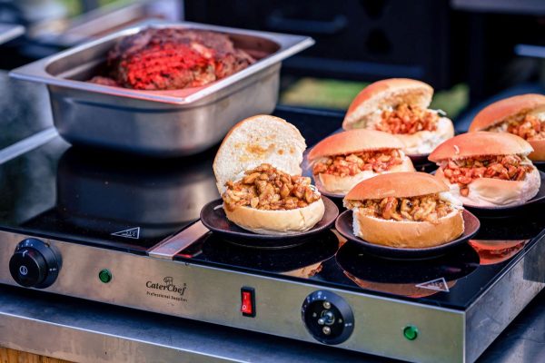 Warm broodjesbuffet (zelf op te warmen)