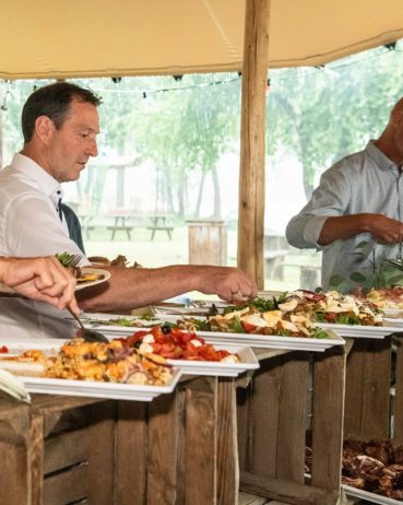 woodies catering buffet