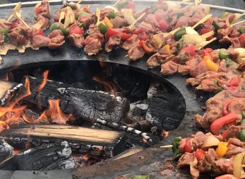 Barbecue tijdens bedrijfsfeest