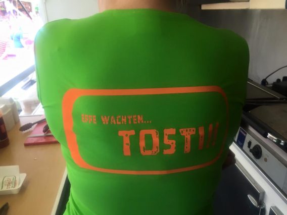 tosti shirt