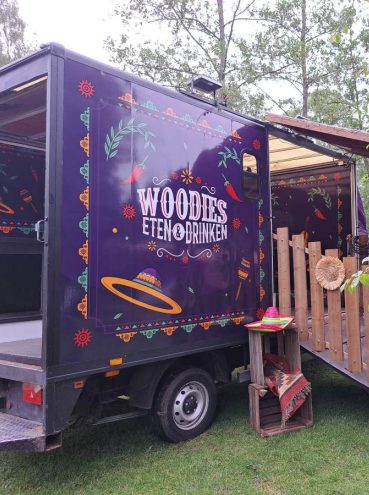 Woodies foodtruck voor op locatie